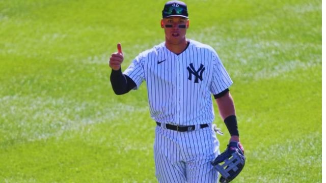 aron-Judge-de-los-Yankees-recibe-pago-por-entrevistas-en-el-juego-¿una-nueva-tendencia-en-la-MLB
